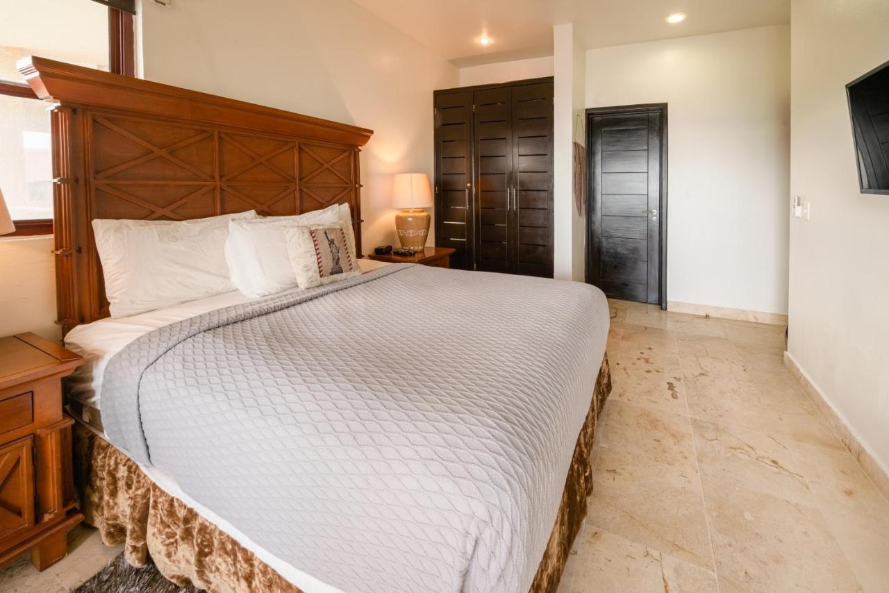 Condo Surf 405 - Luxury Oceanview Beachfront 3 Bedroom With Gym - At El Faro Condos Playa del Carmen Exterior foto